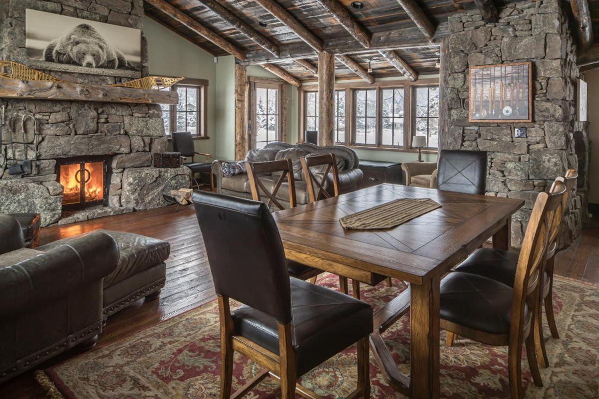 Hobbit House Villa Big Sky Exterior photo